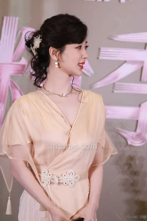 杨紫国贸活动