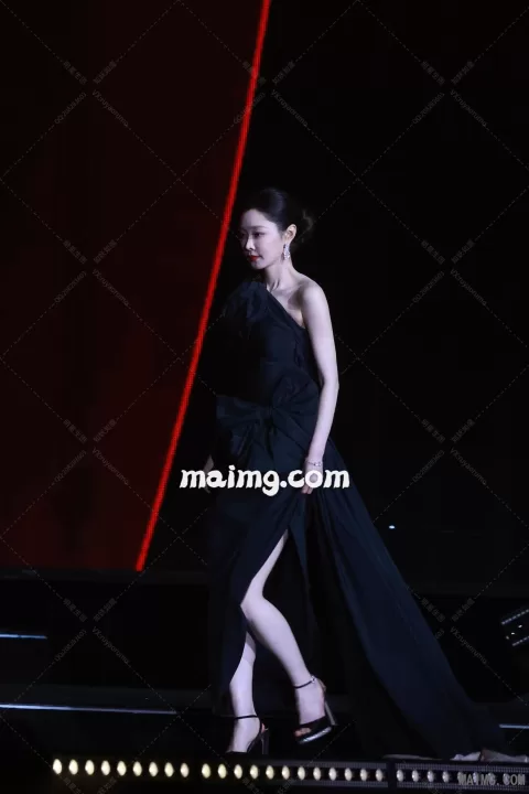 【已出】宋轶 代言人影响力红毯