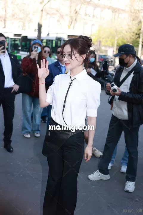 袁姗姗SHIATZY CHEN大秀