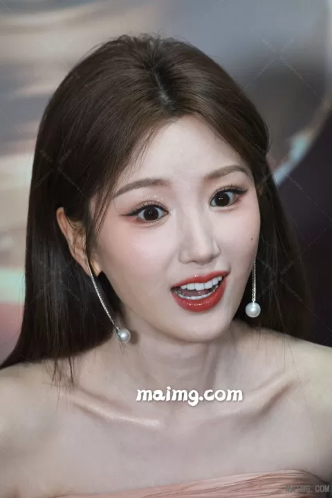 【已出】毛晓彤 电视剧品质盛典群访
