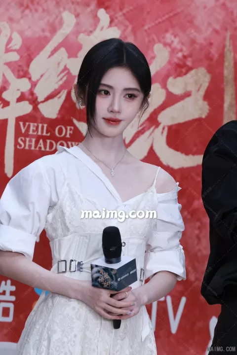 鞠婧祎 扫楼