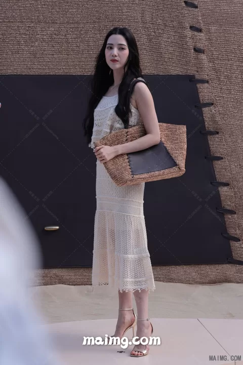 【已出】娜然 Fabrique美丽之夏快闪 机位二