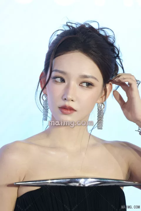 程潇 MAC站台机位三 不多了
