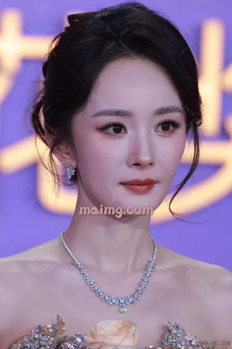 【已出】杨幂 大众百花奖红毯