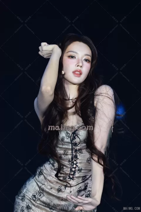 程潇 微博奇遇夜舞台