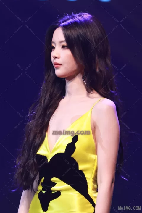 杨超越湖光嘉年华活动