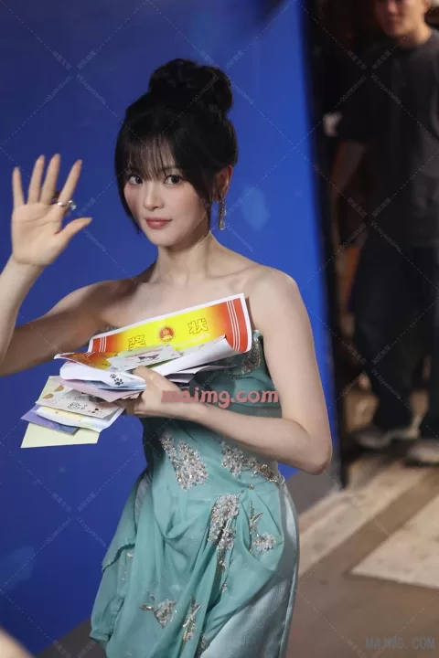 杨超越 心动的信号 酒店