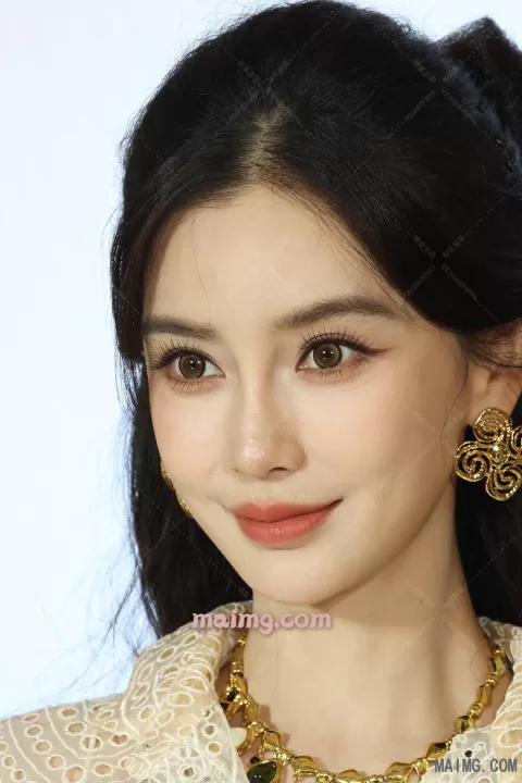 angelababy红蜻蜓活动站台
