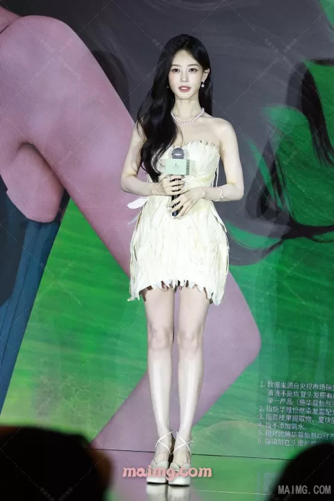 李一桐 施华蔻线下见面会