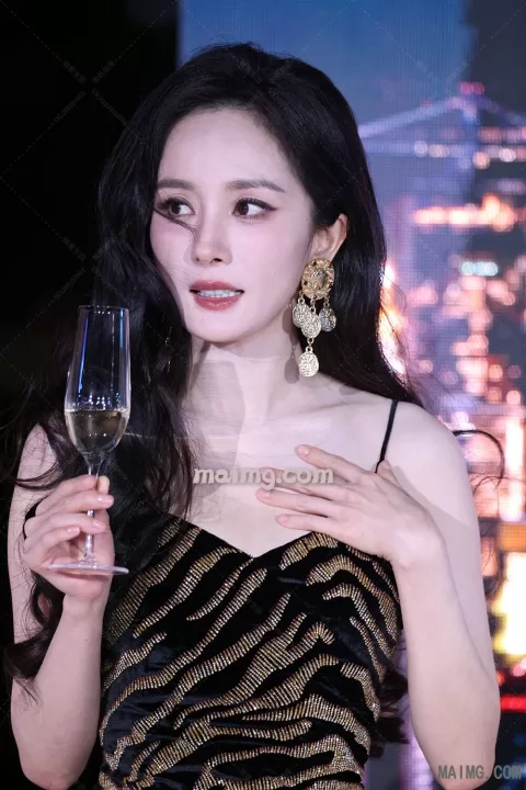 【已出】杨幂 sw晚宴机位一
