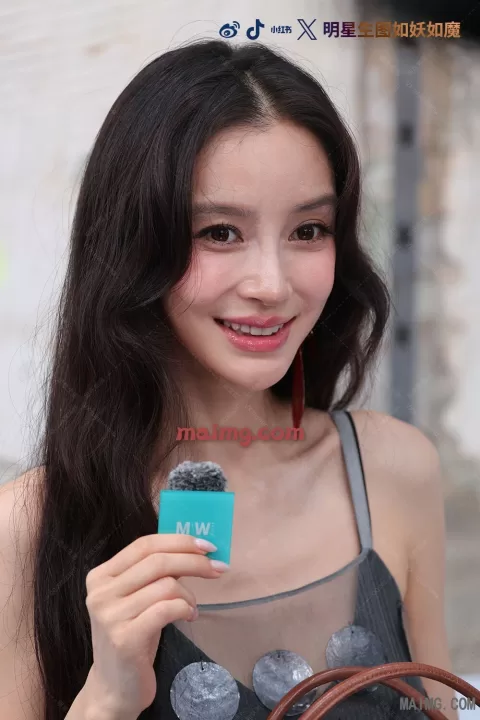 angelababy｜MARNI米兰大秀内场采访 (L)