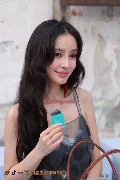 angelababy｜MARNI米兰大秀内场采访 (L)