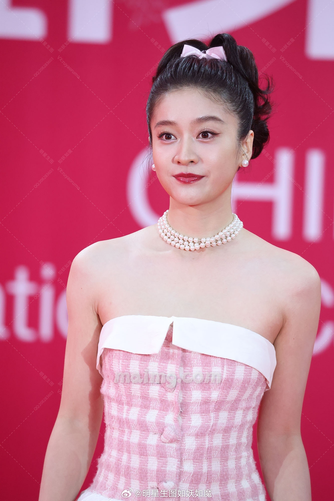 微博:明星生图如妖如魔