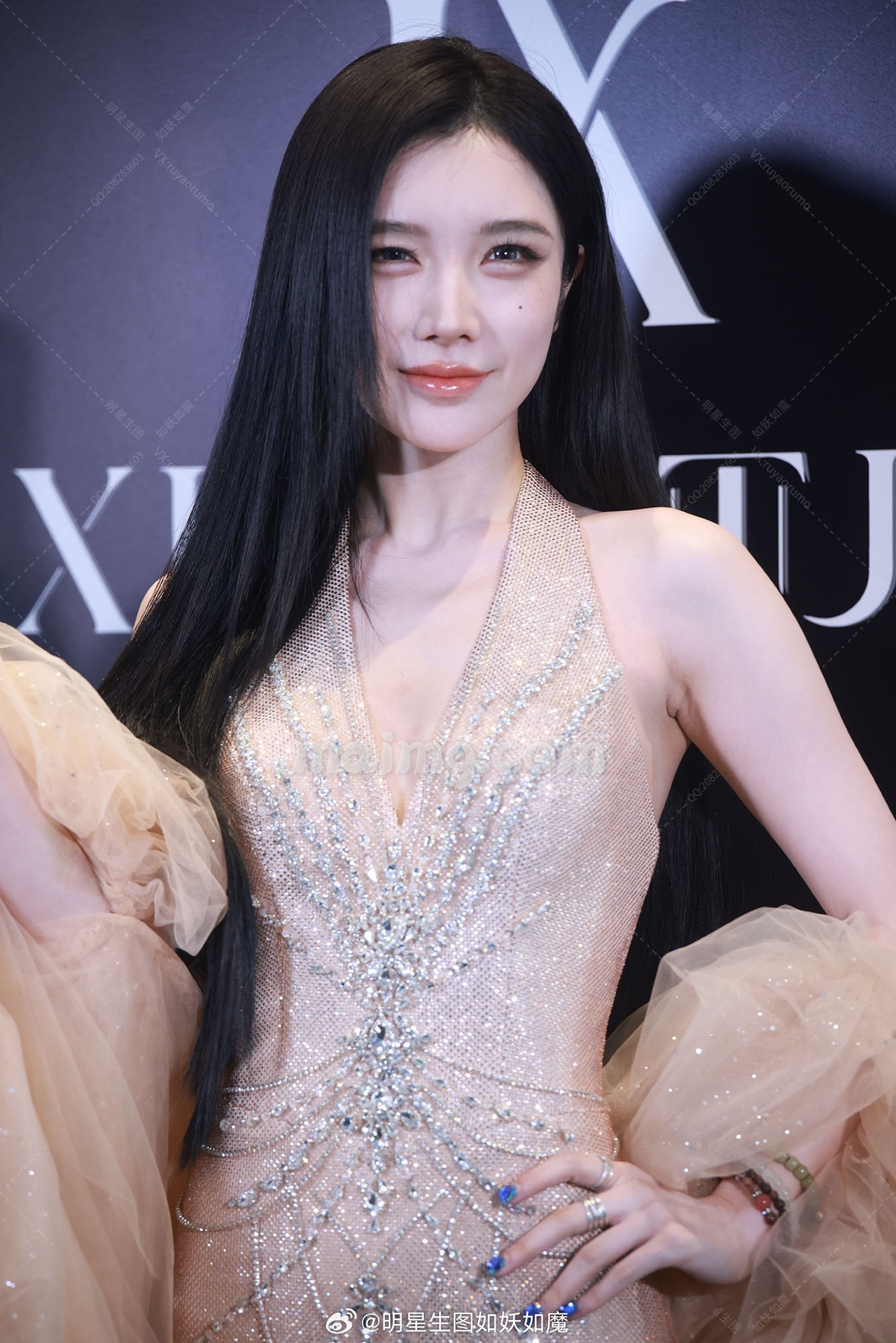 微博:明星生图如妖如魔