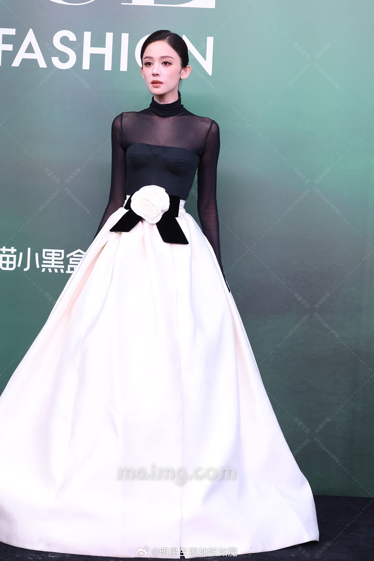 微博:明星生图如妖如魔