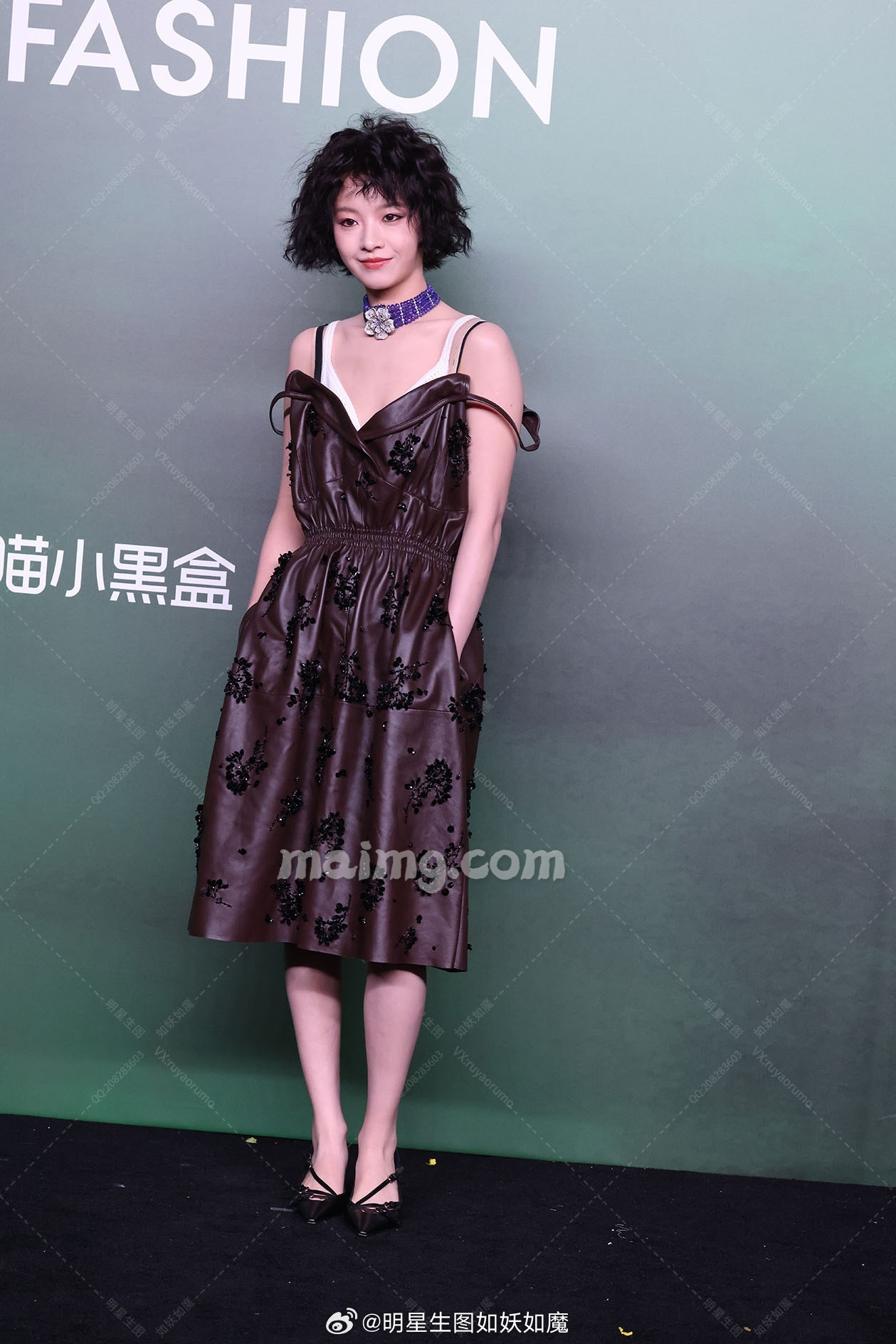 微博:明星生图如妖如魔