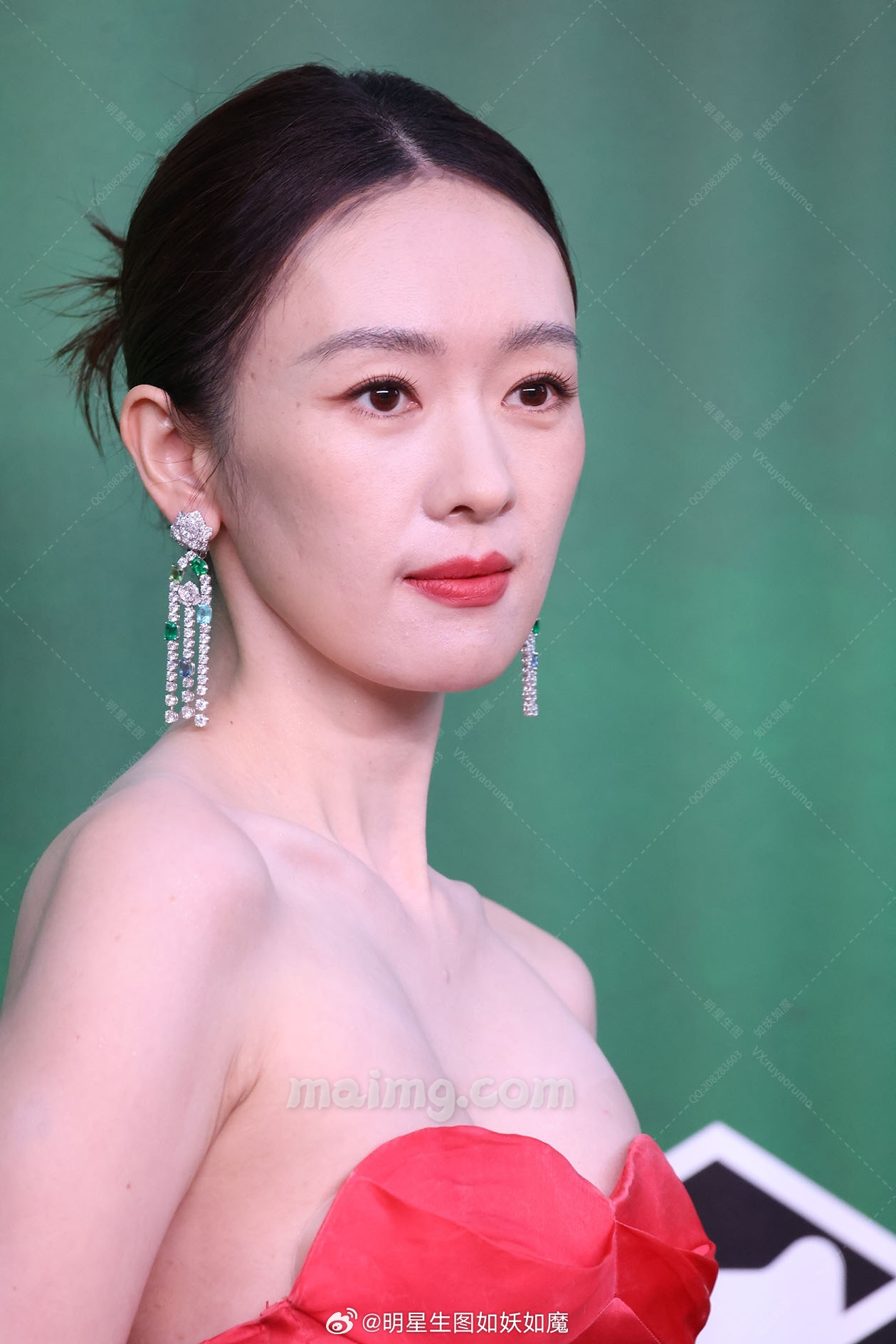 微博:明星生图如妖如魔