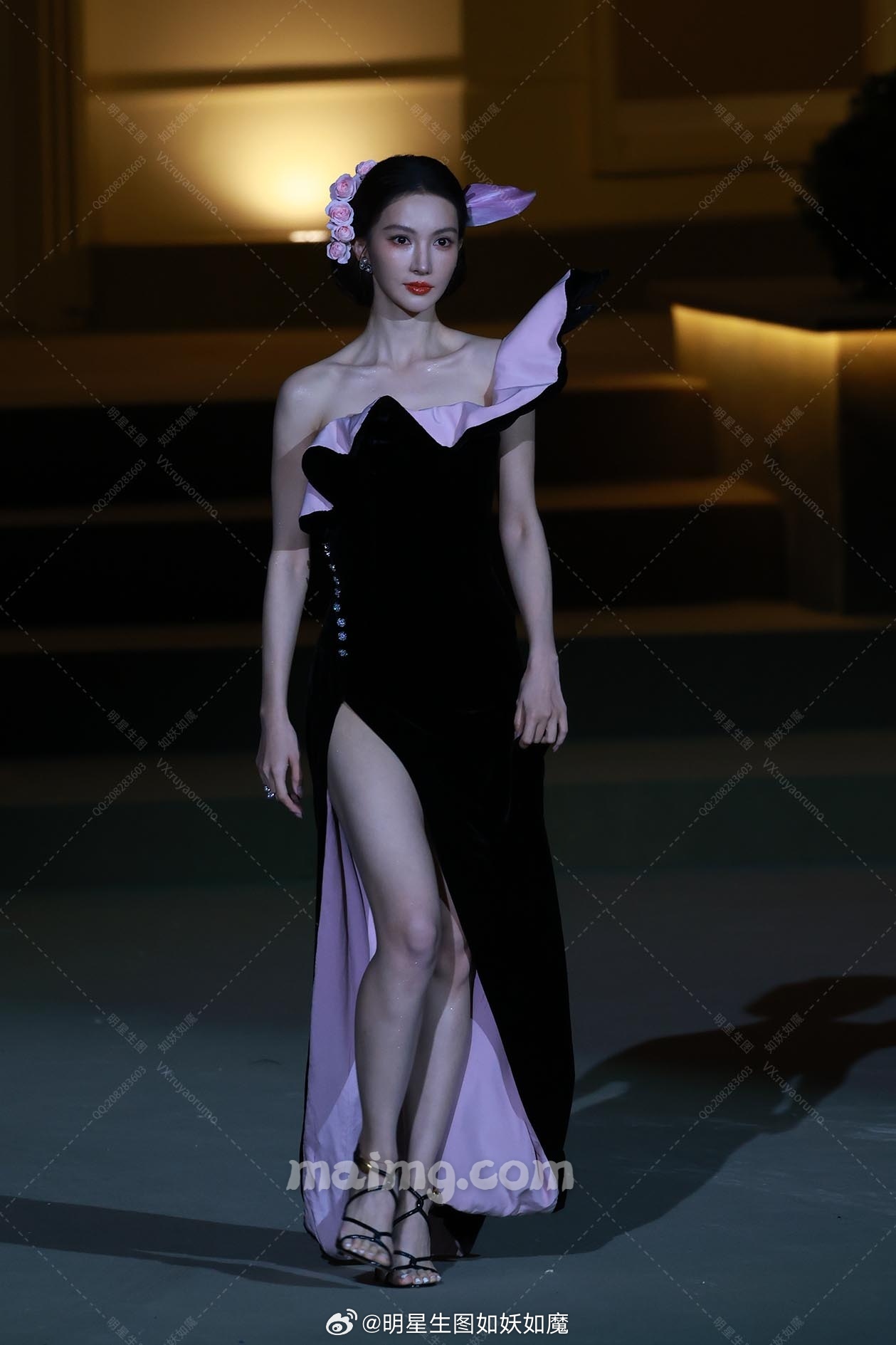 微博:明星生图如妖如魔