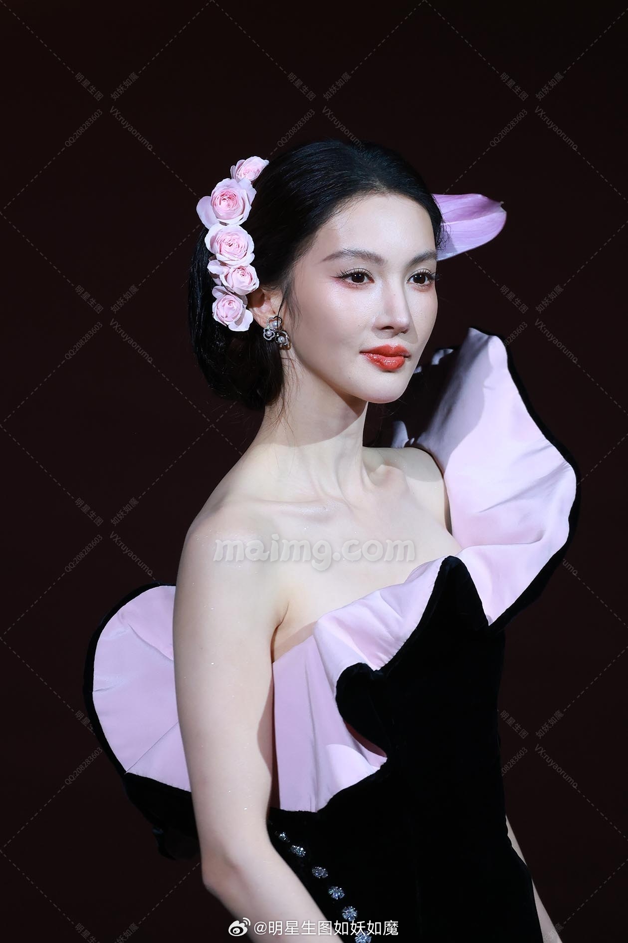 微博:明星生图如妖如魔