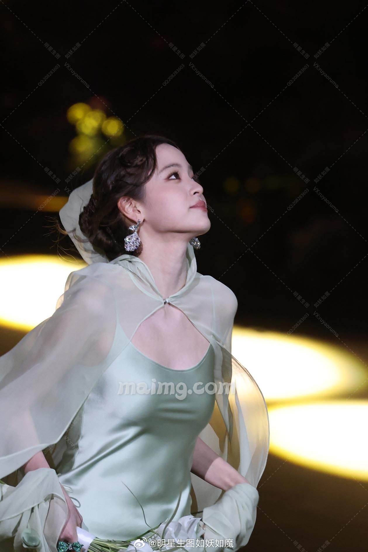 微博:明星生图如妖如魔