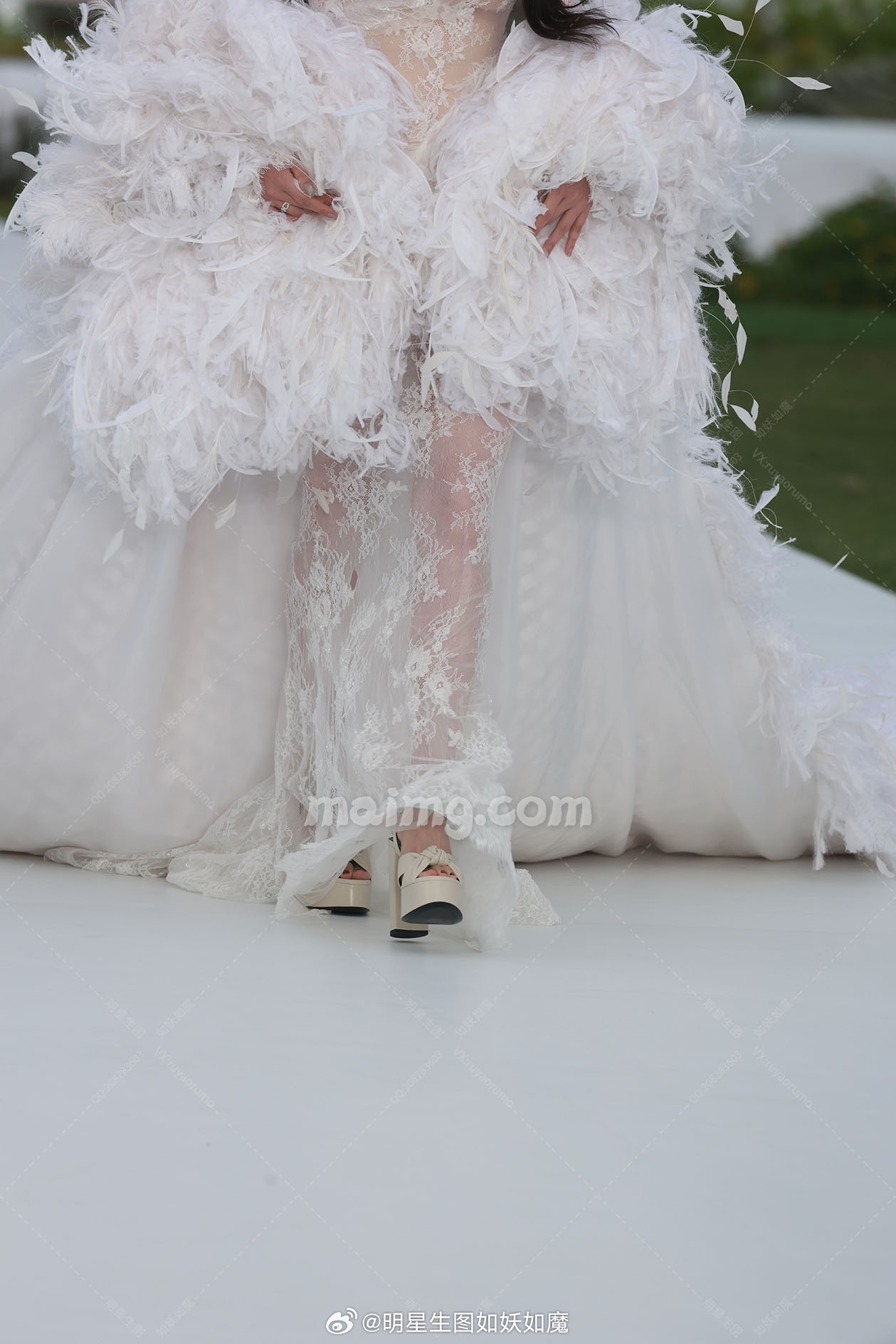 微博:明星生图如妖如魔