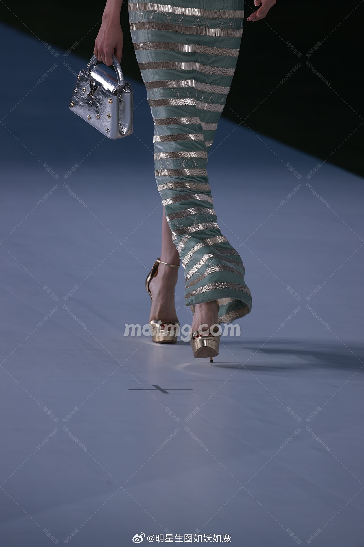 微博:明星生图如妖如魔