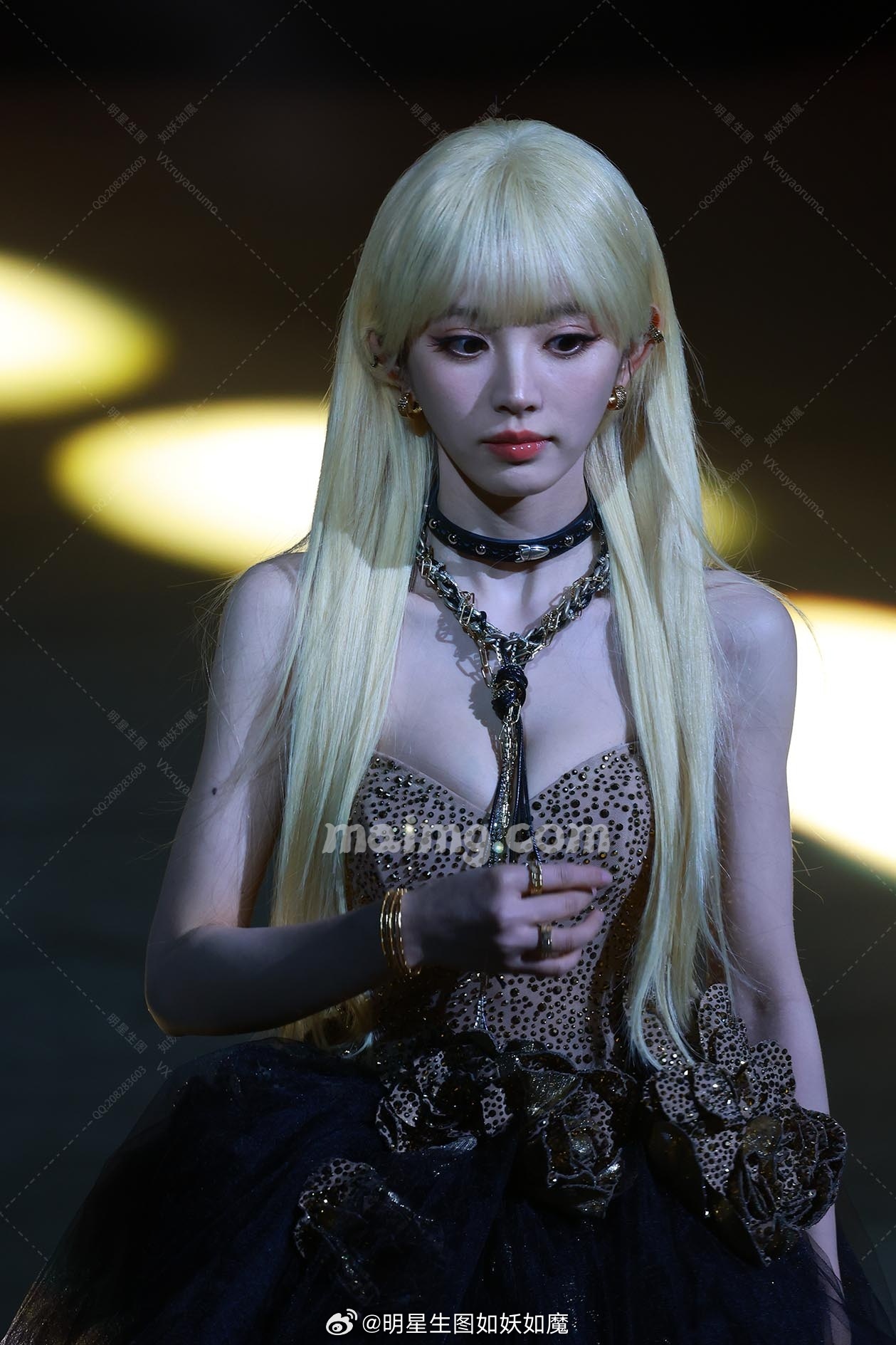 微博:明星生图如妖如魔