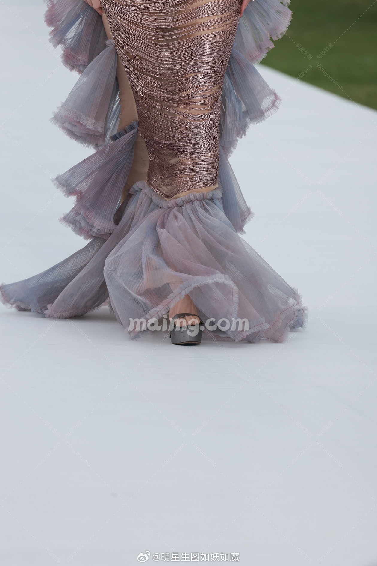 微博:明星生图如妖如魔